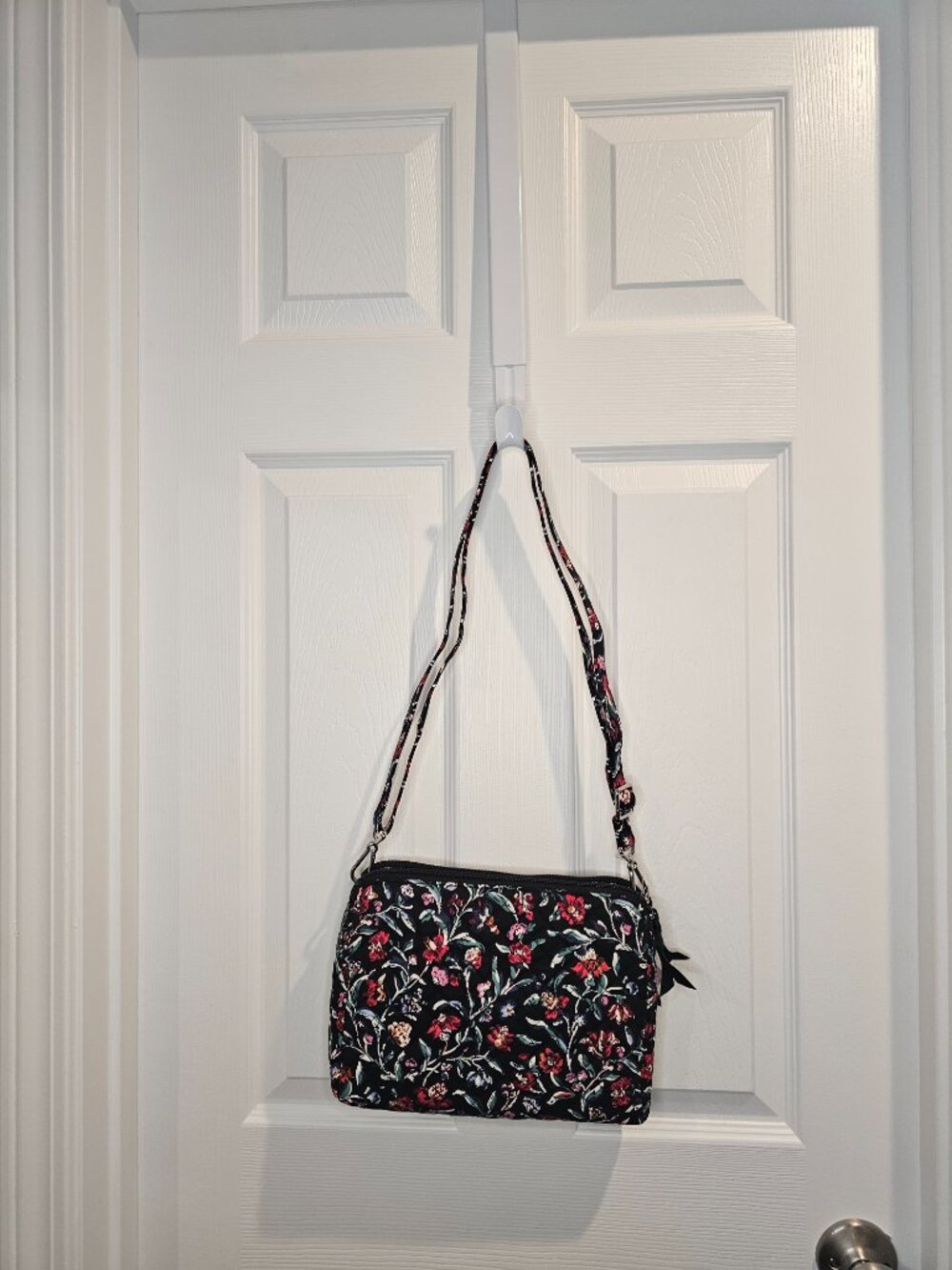 NWT VEra Bradley Triple Compartment Crossbody Perennials Noir Purse Bag Shoulder